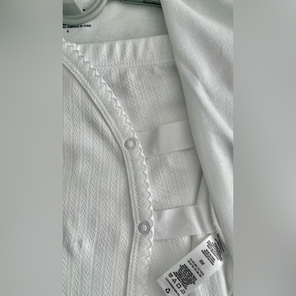 NEW Little Me 2pc Pure White Sleeper Set Wrap/Snap Top Footed Pants 6M Quality! - Picture 6 of 7